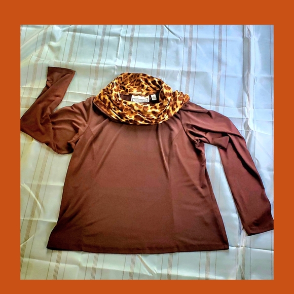 Lepord Print Cowl Neck by Simonton Says - Picture 5 of 12